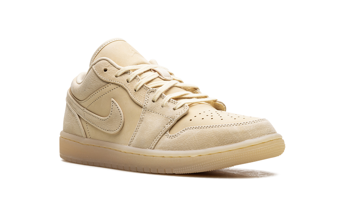 Air Jordan 1 Low SE WMNS Sand FZ3972 294
