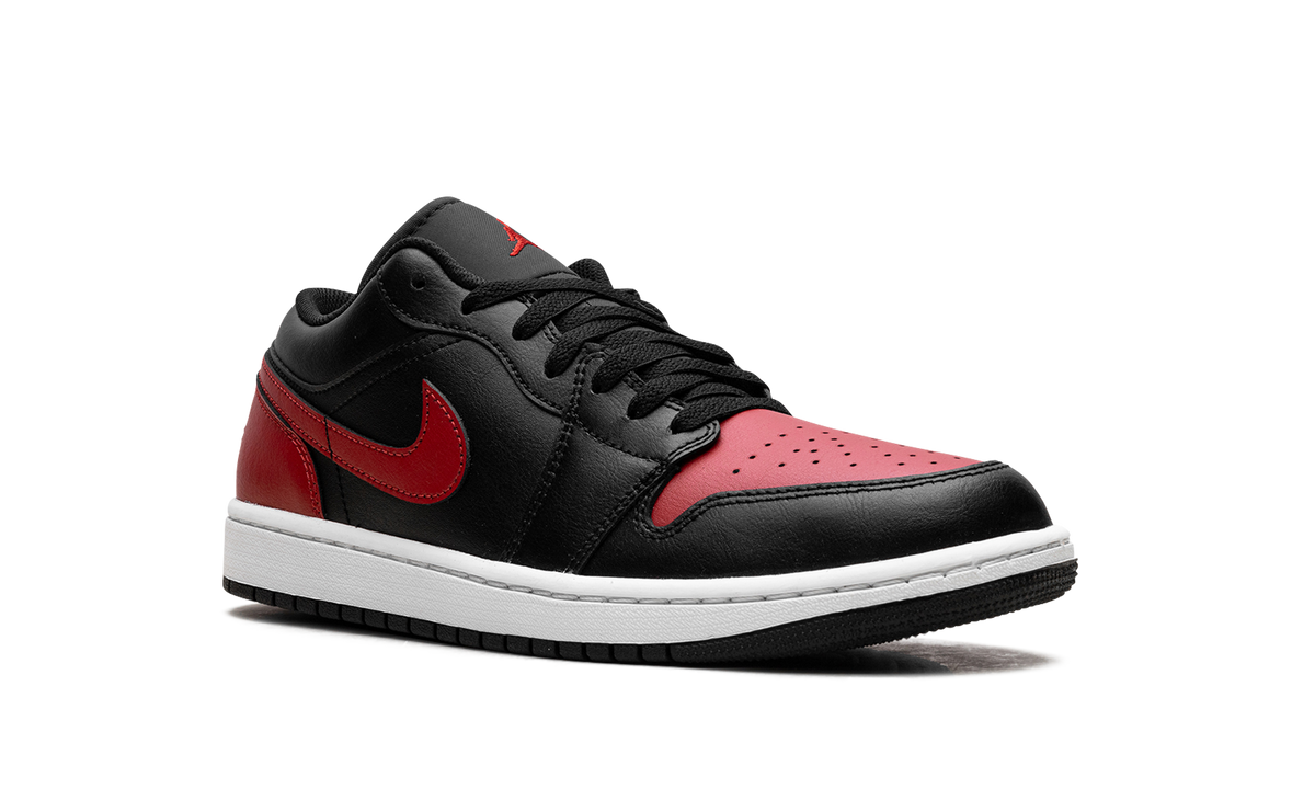 Jordan 1 Low Bred 553558 067