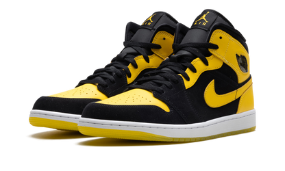 Air Jordan 1 Mid New Love HJ6654 071