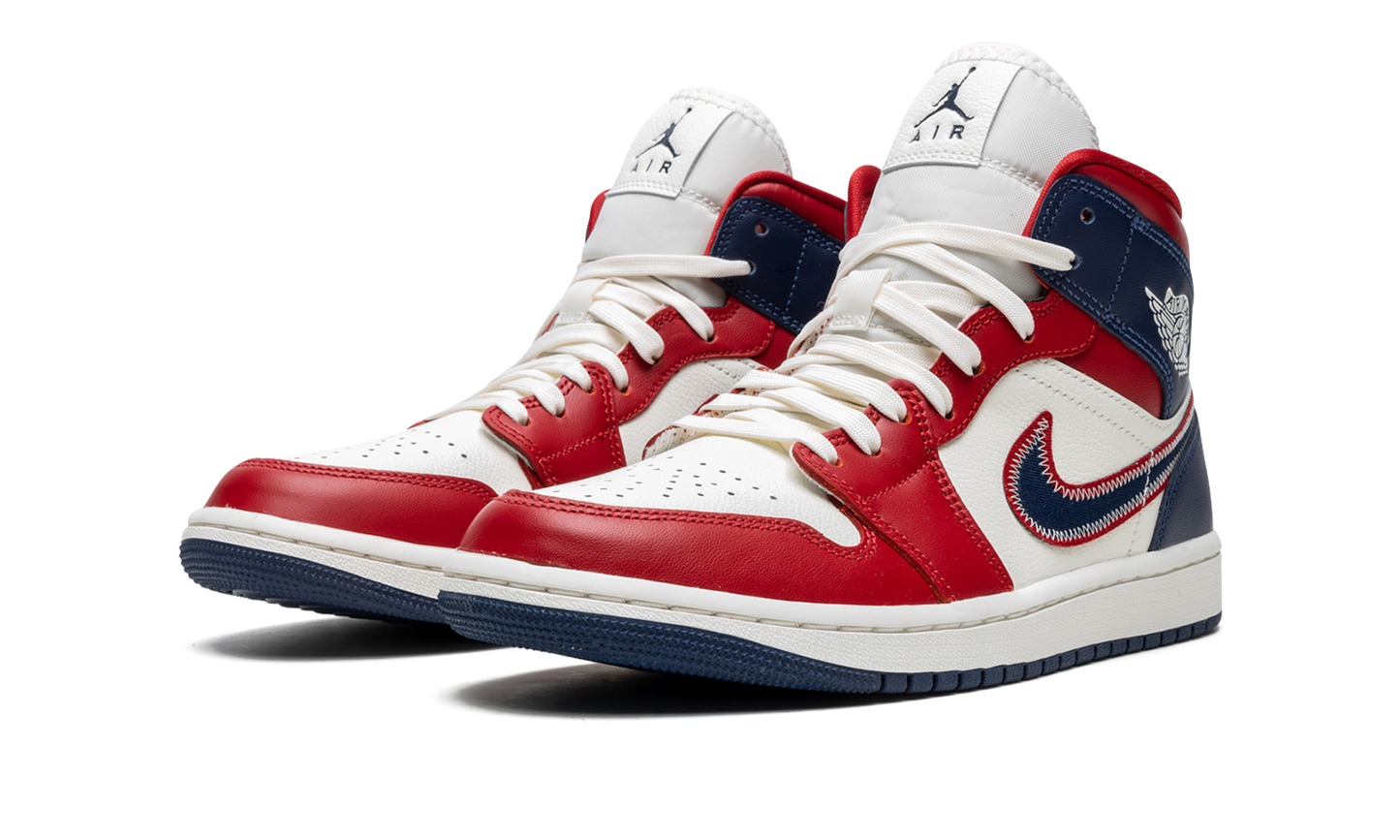 AIR JORDAN 1 MID SE WMNS USA DQ7648 600