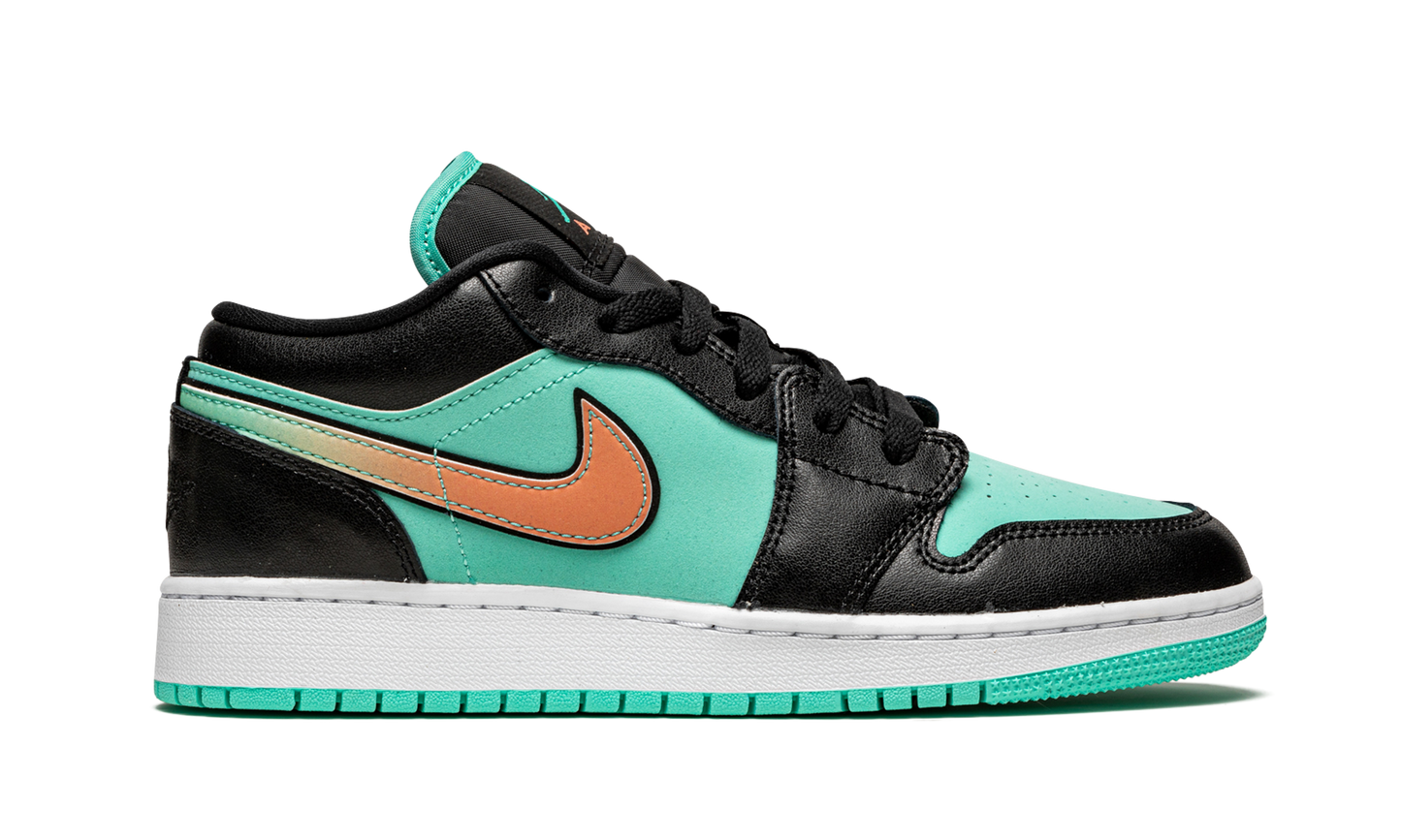 Air Jordan 1 Low SE GS Tropical Twist CV9844 301