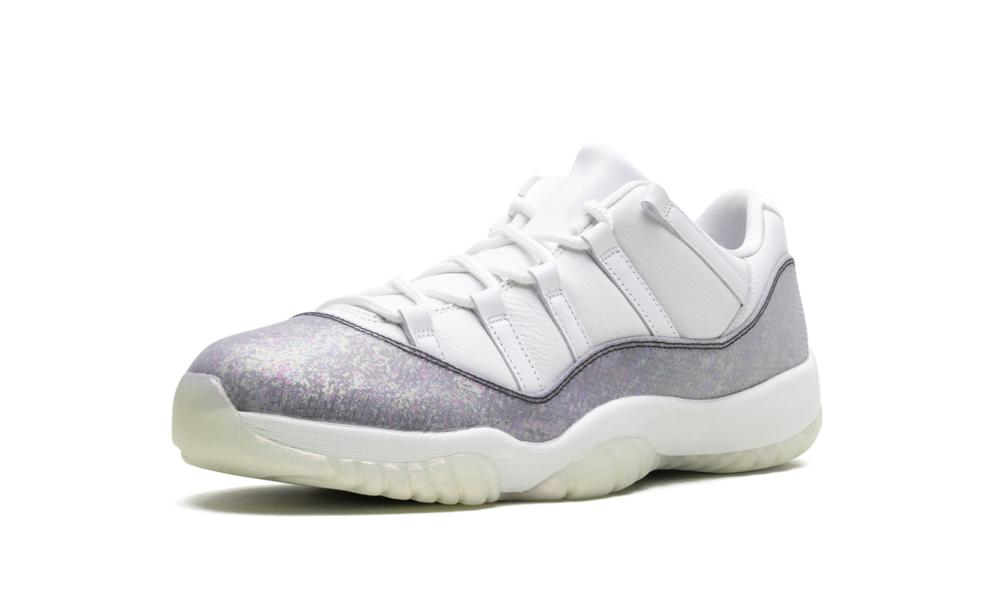 Air Jordan 11 Low Year of the Snake HQ7000 001