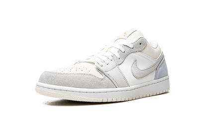 Air Jordan 1 Low Paris CV3043 100