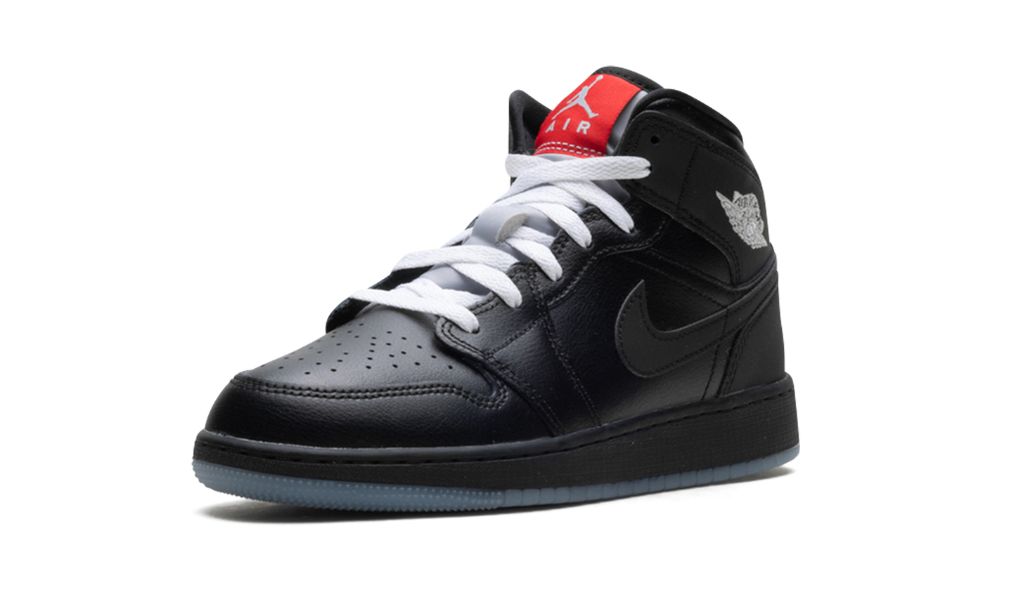 Jordan 1 Mid SE GS Black Metallic Reimagined HV5180 010