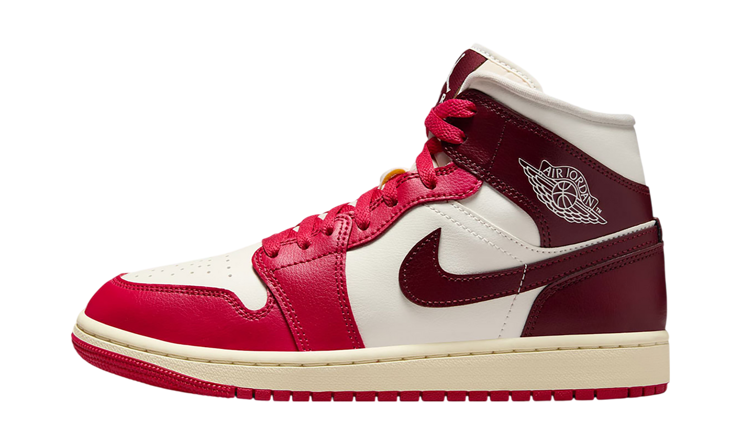 Air Jordan 1 Mid WMNS Red/White BQ6472 119
