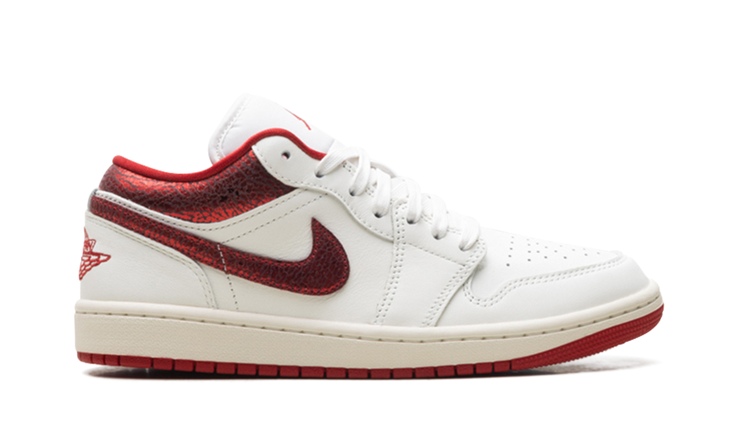 Jordan 1 Low WMNS Ruby HJ9338 106