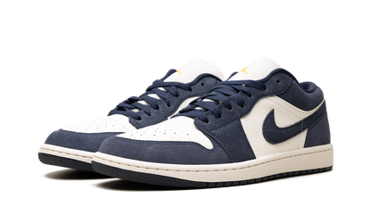 Jordan 1 Low SE Obsidian Suede IO7448 400