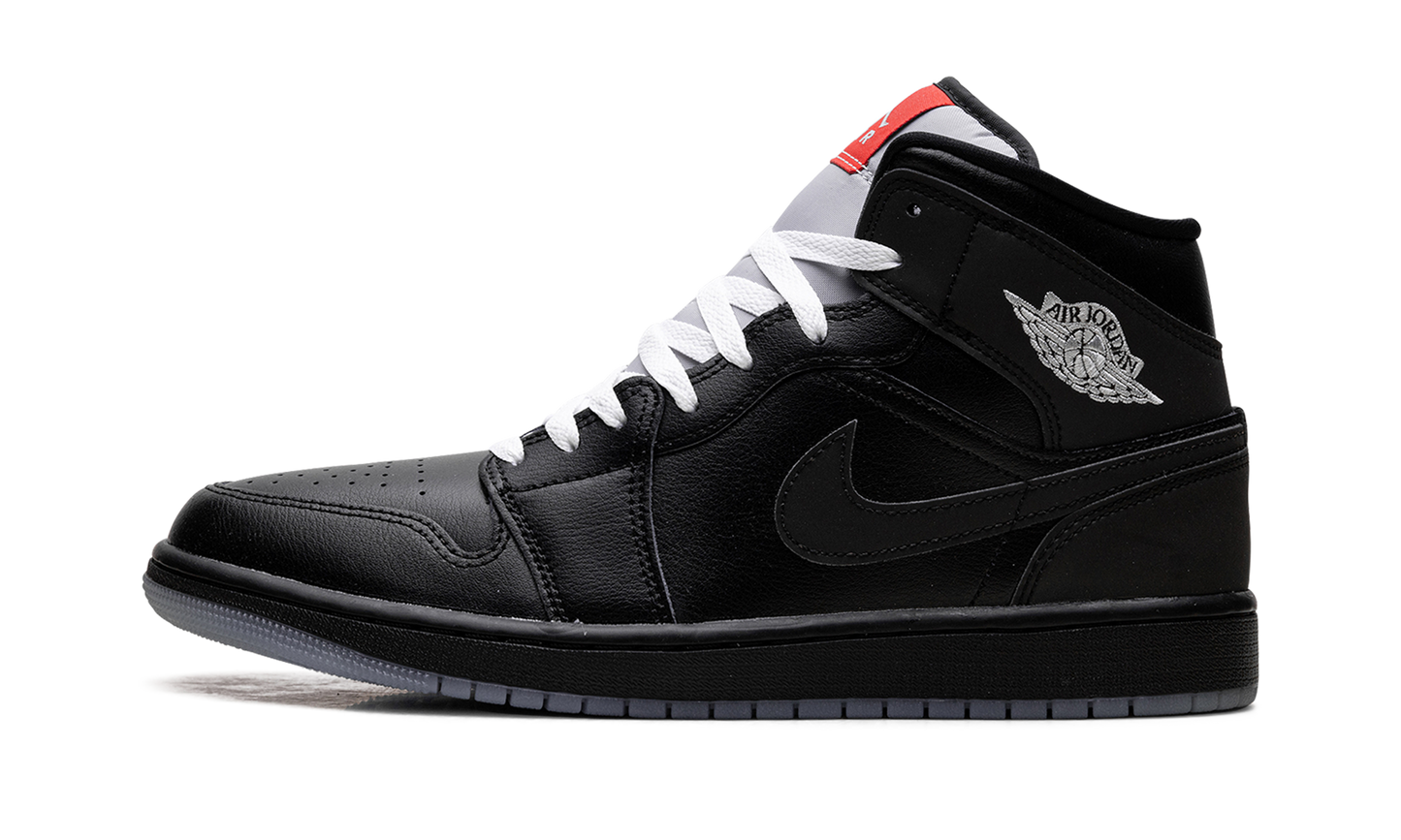 Jordan 1 Mid SE Black Metallic Reimagined HV5177 010