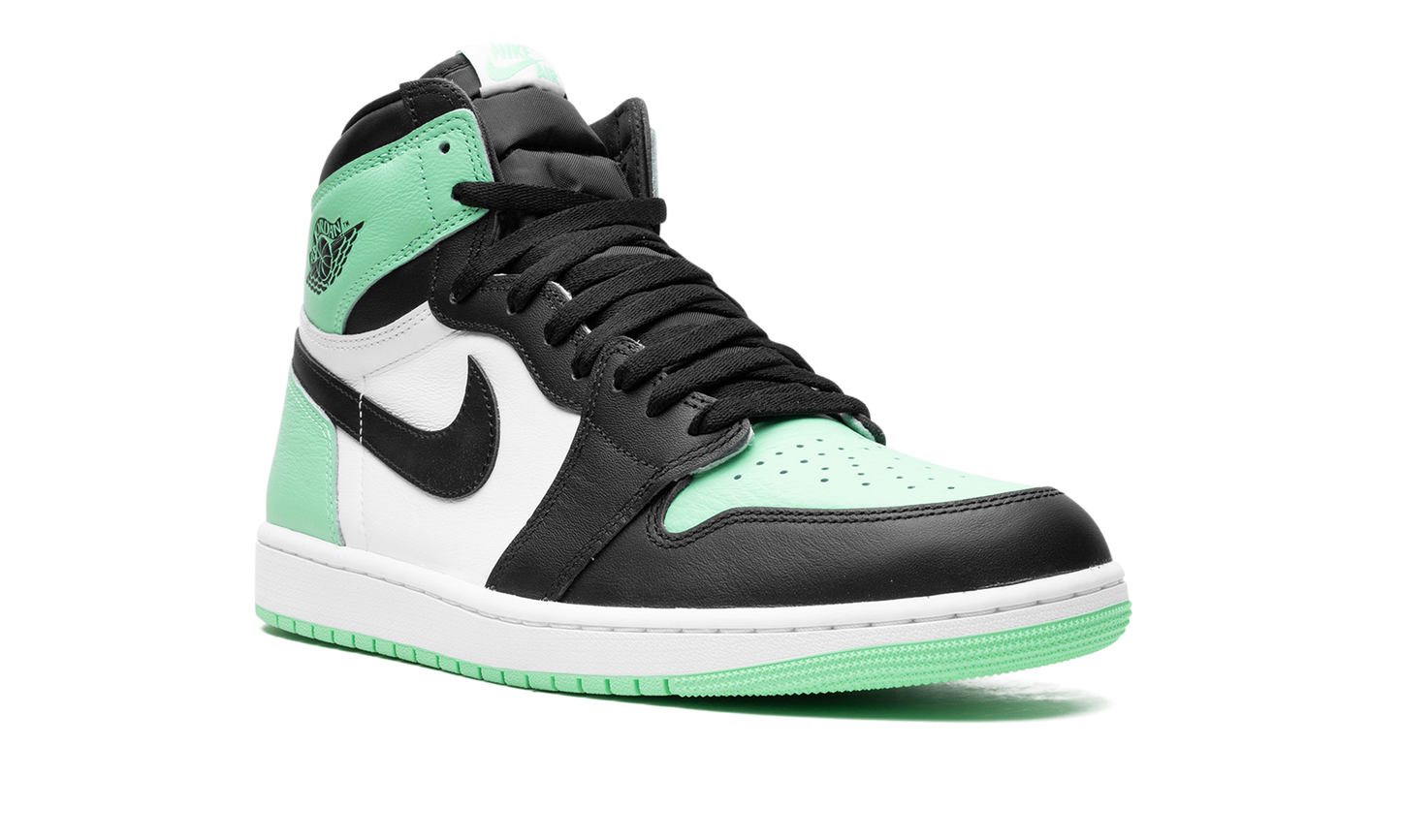 Air Jordan 1 Retro High OG Green Glow DZ5485 130