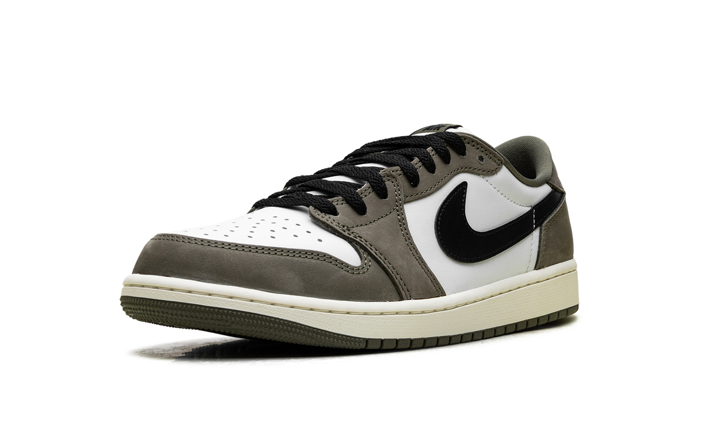 Air Jordan 1 Low Medium Olive HQ6998 200