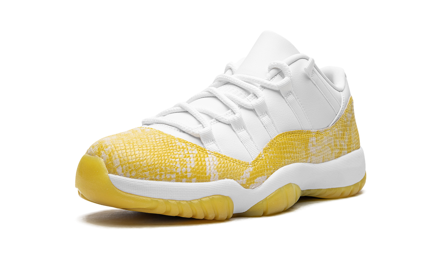 AIR JORDAN 11 LOW WMNS Yellow Snakeskin AH7860 107
