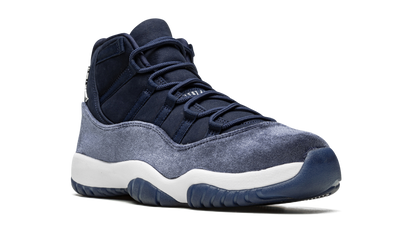 AIR JORDAN 11 VELVET WMNS Midnight Navy AR0715 441