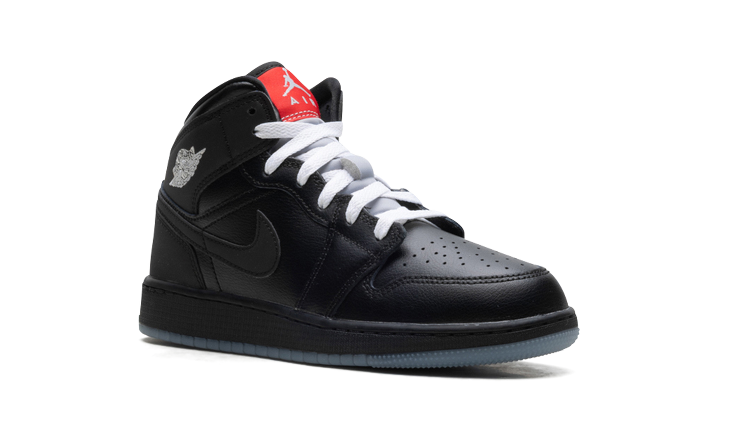 Jordan 1 Mid SE GS Black Metallic Reimagined HV5180 010