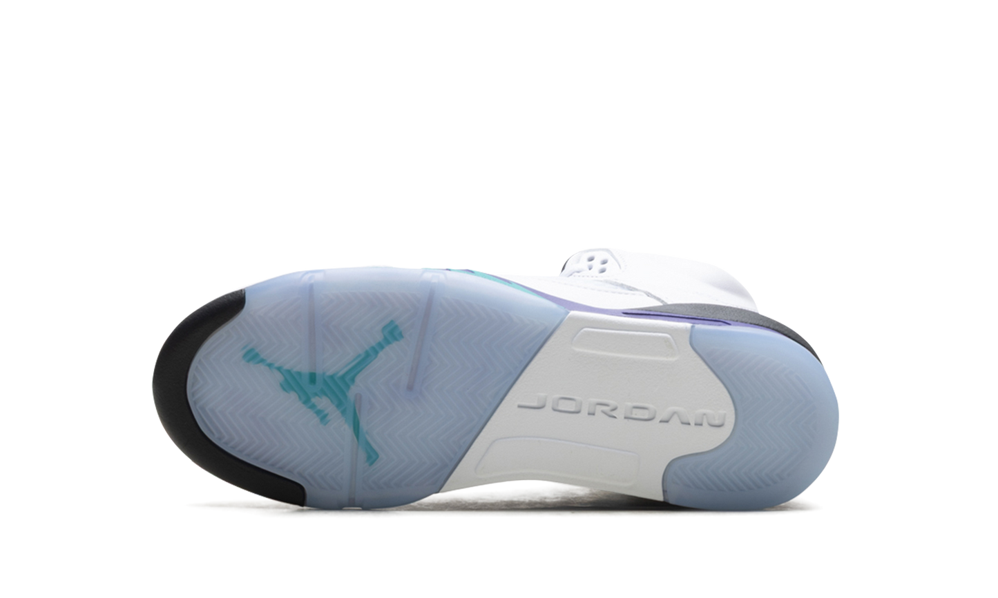 Air Jordan 5 Retro GS Grape HQ7980 100