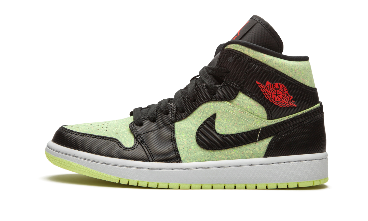 AIR JORDAN 1 MID SE WMNS Barely Volt / Chile Red CV5276 003