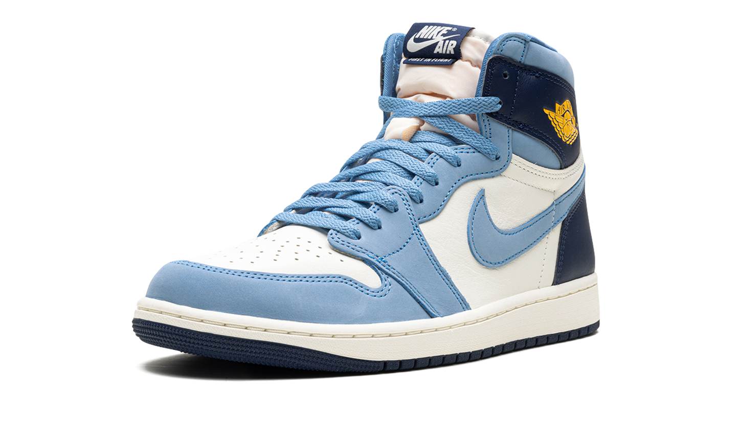 Jordan 1 High OG WMNS First in Flight FD2596 400