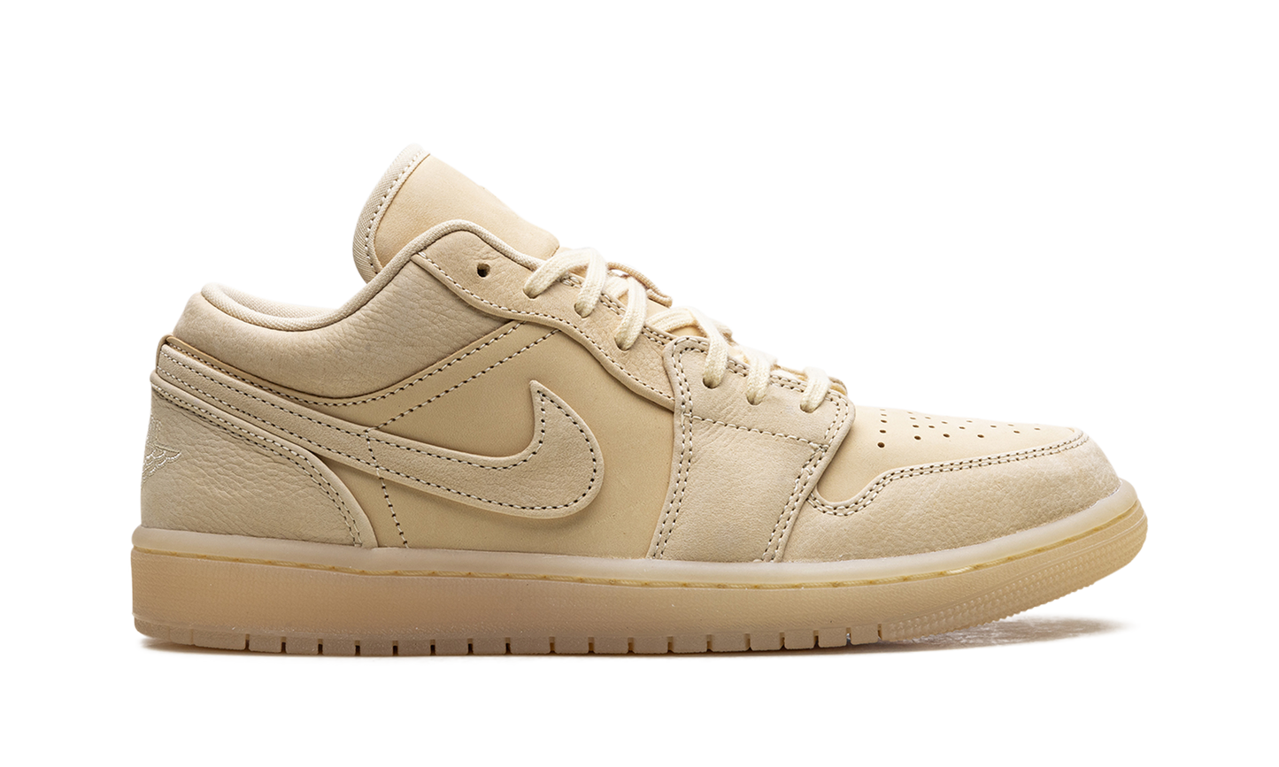 Air Jordan 1 Low SE WMNS Sand FZ3972 294
