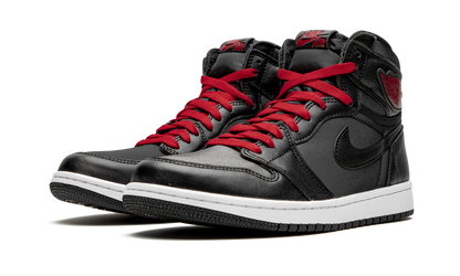 Air Jordan 1 Retro High OG Black Satin/Gym Red 555088 060