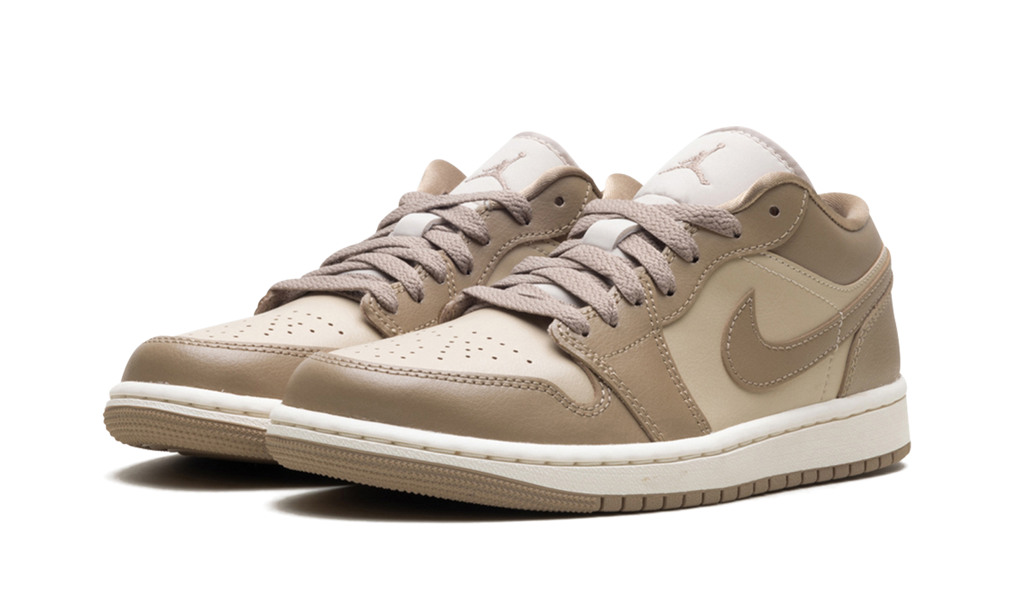 Jordan 1 Low WMNS Rattan Sail Desert Camo DC0774 203