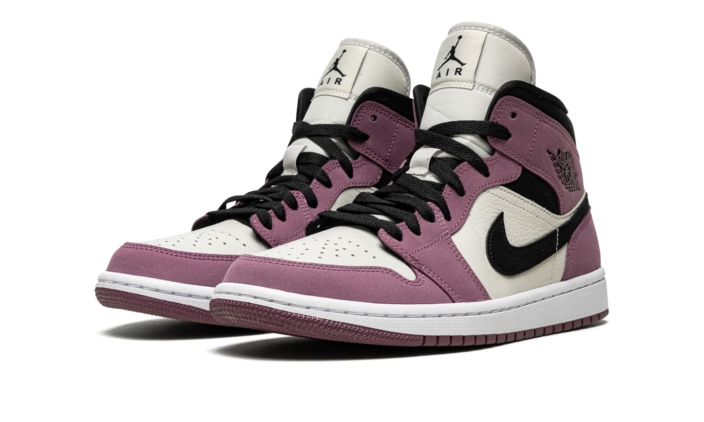 AIR JORDAN 1 MID SE WMNS Berry Pink DC7267 500