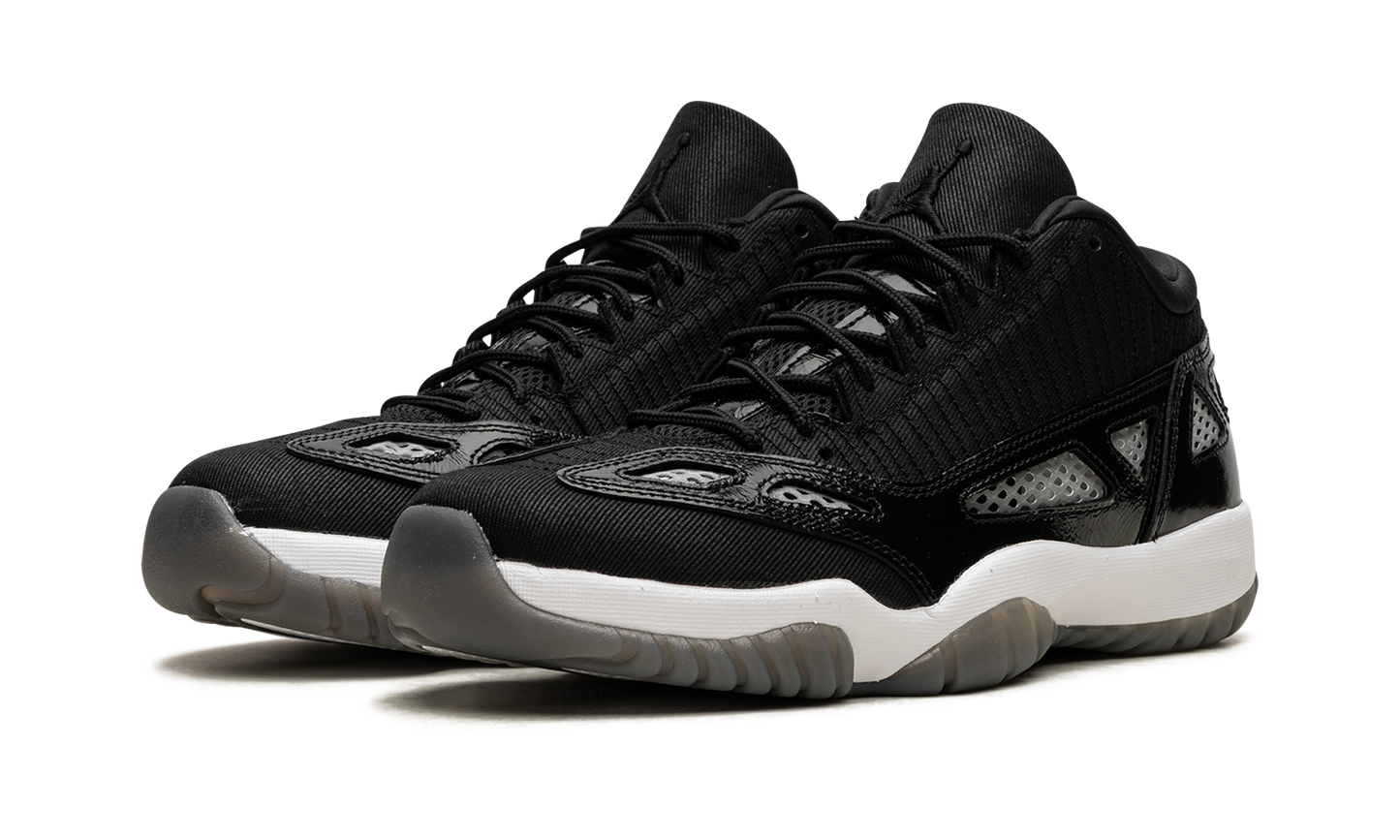 Air Jordan 11 Low IE Black/White 919712 001