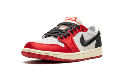 Air Jordan 1 Low Trophy Room - Away FN0432 100