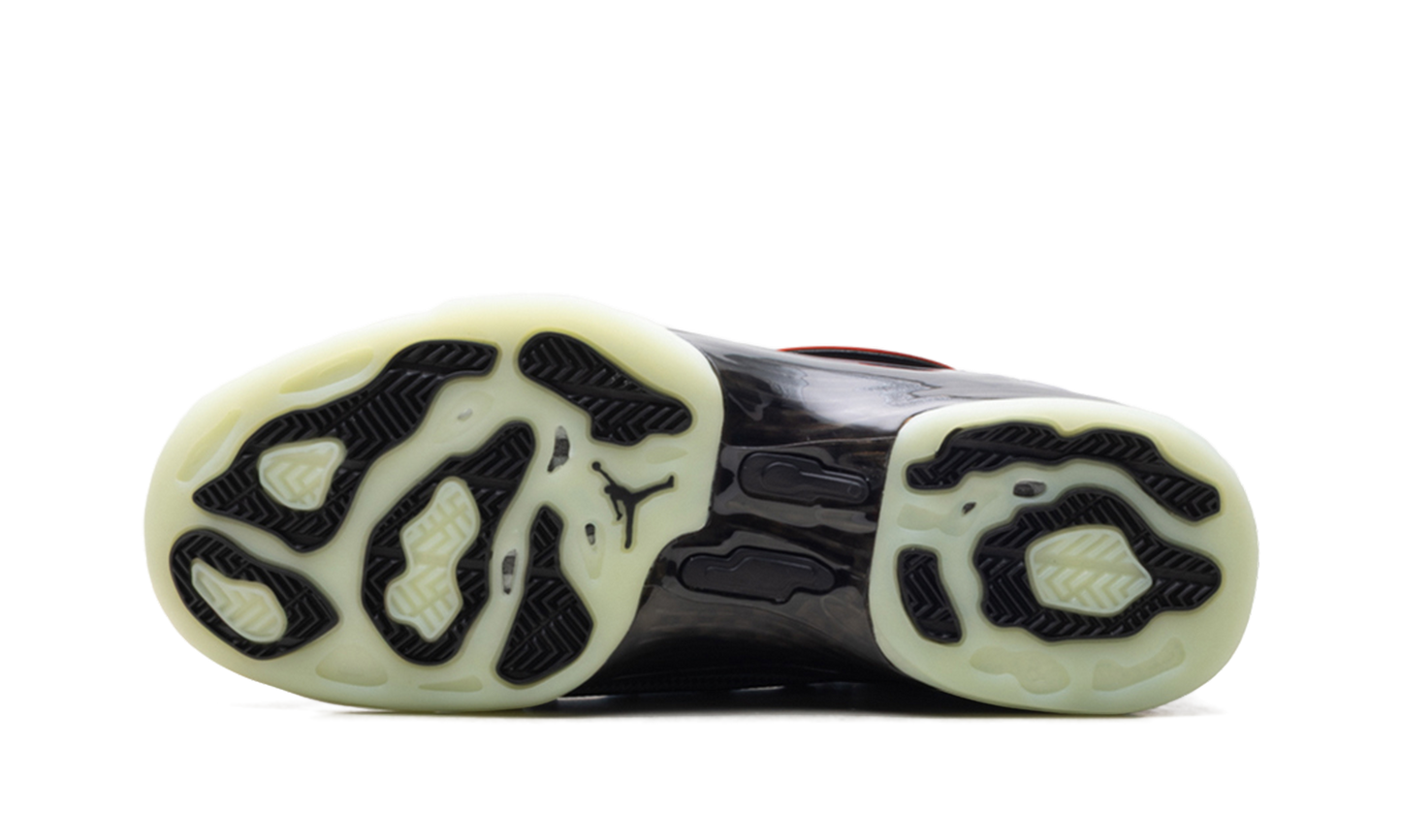 Air Jordan 17 Mid Doernbecher IO7684 921