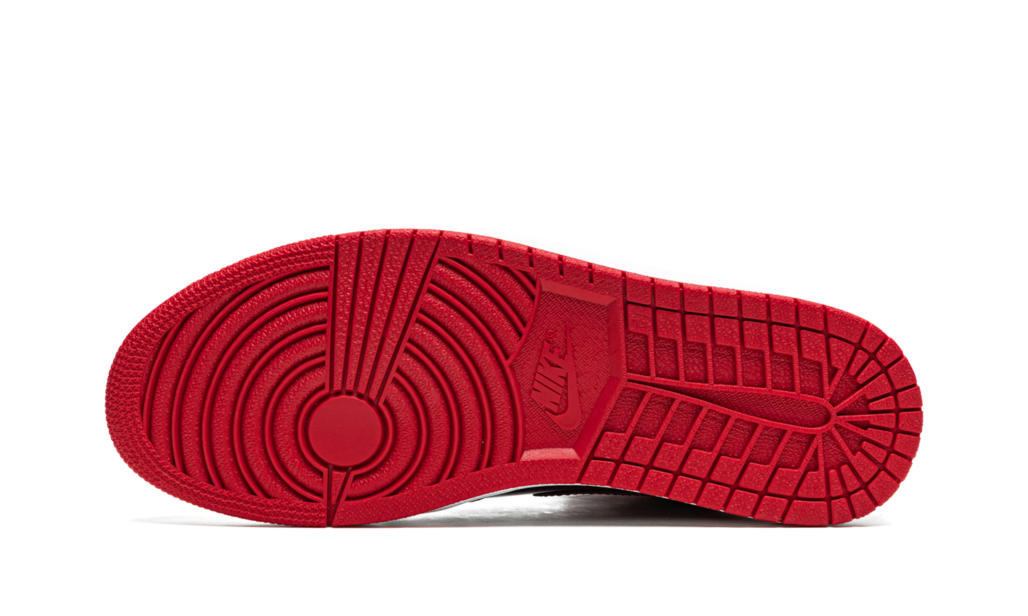 Air Jordan 1 Retro High OG Patent Bred 555088 063