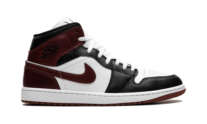 Jordan 1 Mid SE Dark Pony HF3216 102