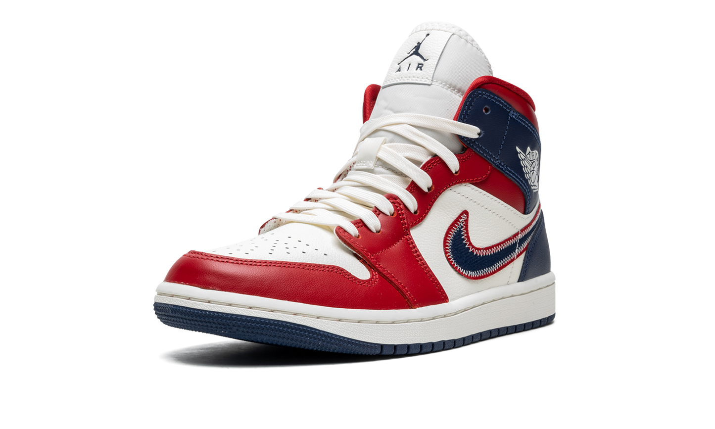 AIR JORDAN 1 MID SE WMNS USA DQ7648 600