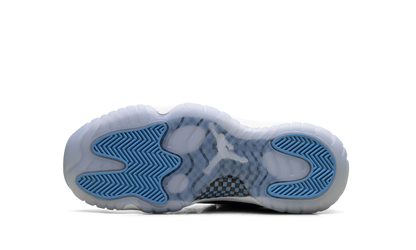 Jordan 11 Retro Low GS University Blue (2026) FV5121 100