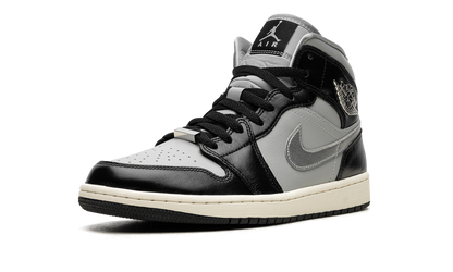 AIR JORDAN 1 MID SE WMNS Black Chrome FB9892 002