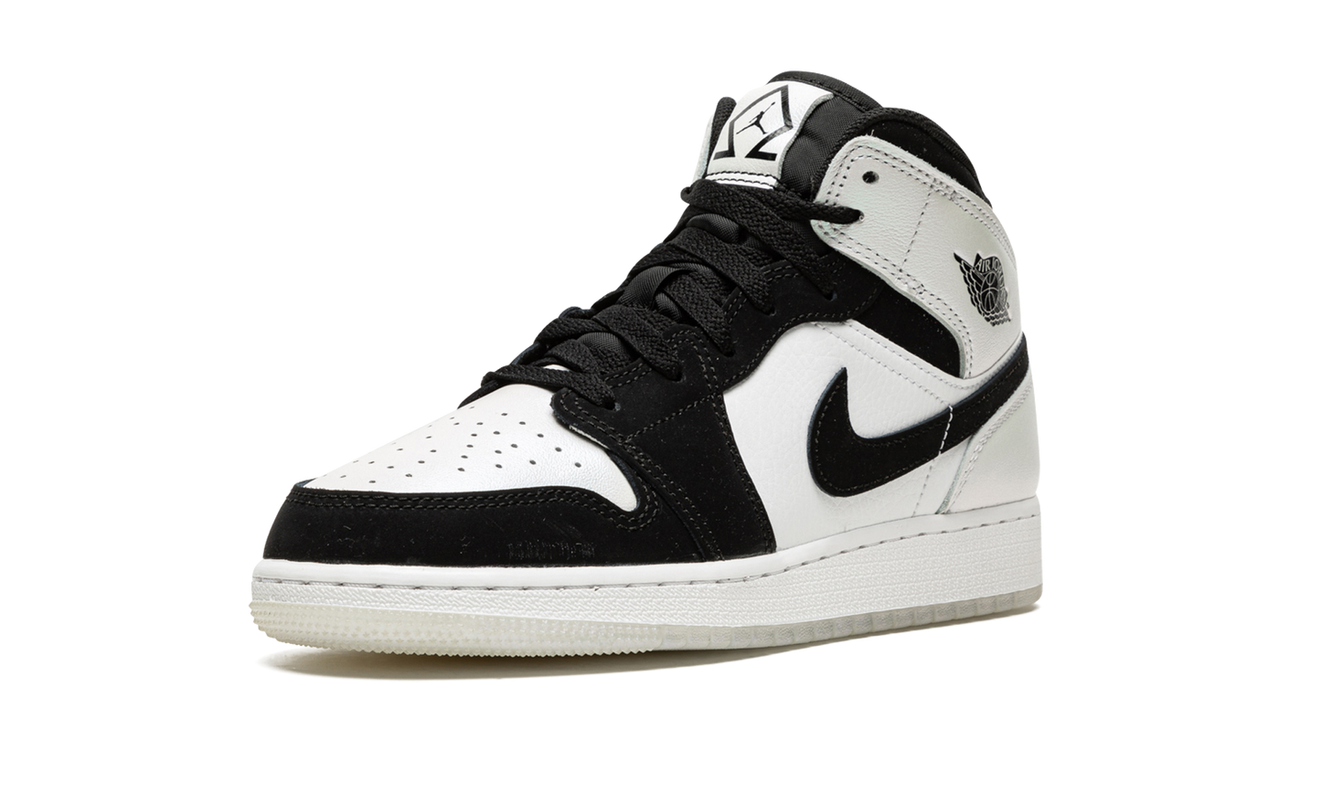Air Jordan 1 MID SE GS Diamond Shorts DN4321 100