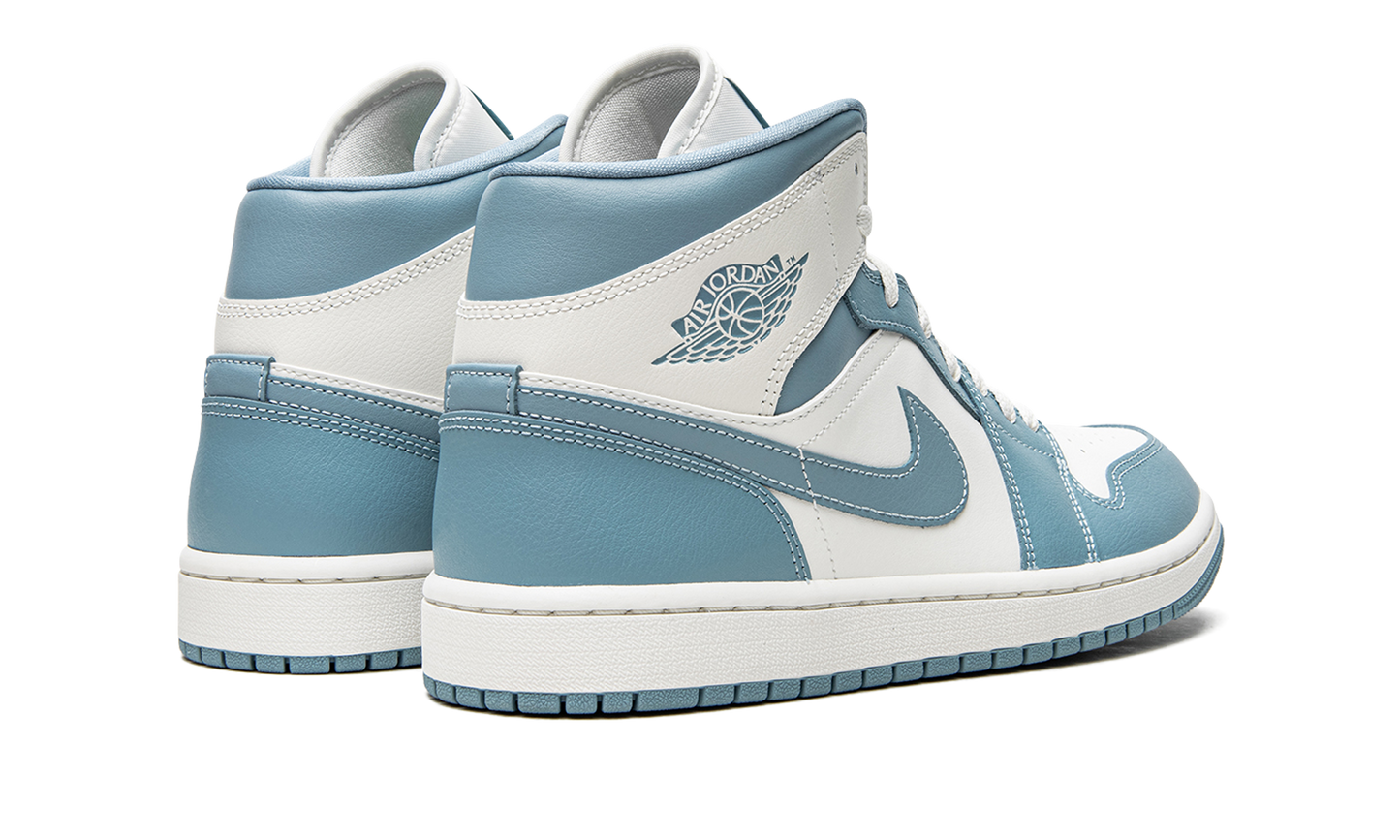 AIR JORDAN 1 MID WMNS UNC BQ6472 141