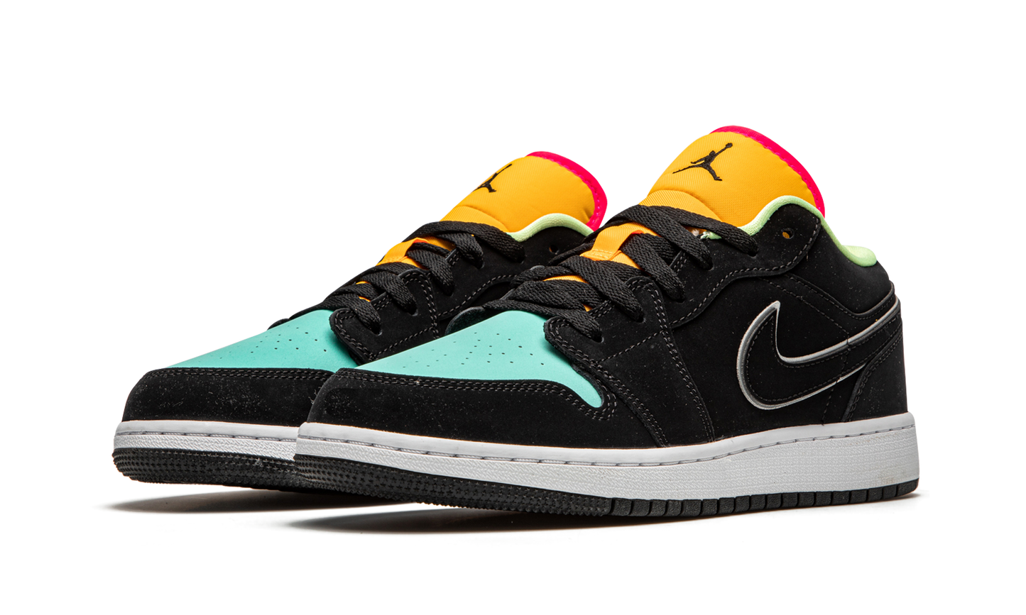 Jordan 1 Low SE GS Aurora Green CV9844 013