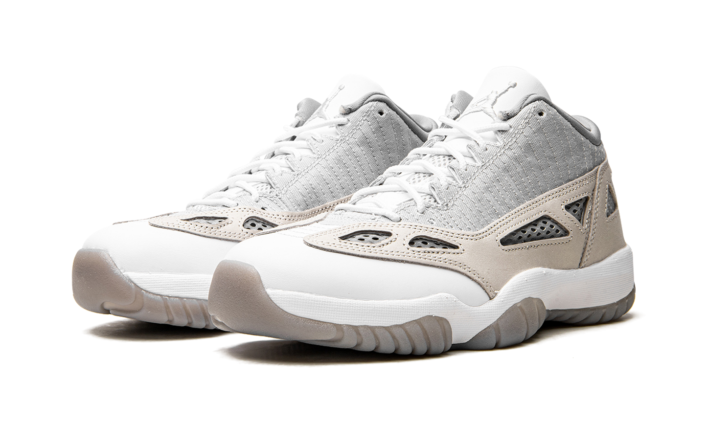 Air Jordan 11 Retro Low IE 'Light Orewood Brown' 919712 102