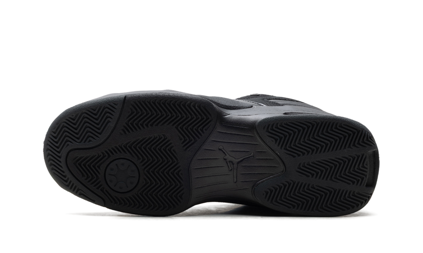 Max Aura 6 Anthracite FQ8298 001