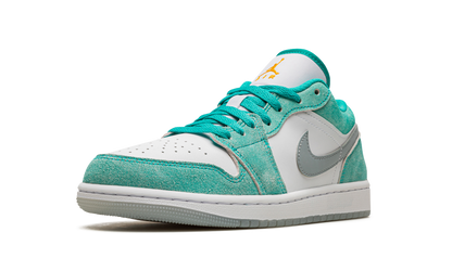 Air Jordan 1 Low SE New Emerald DN3705 301