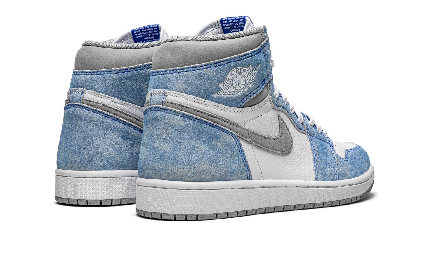 Air Jordan 1 Retro High OG Hyper Royal 555088 402