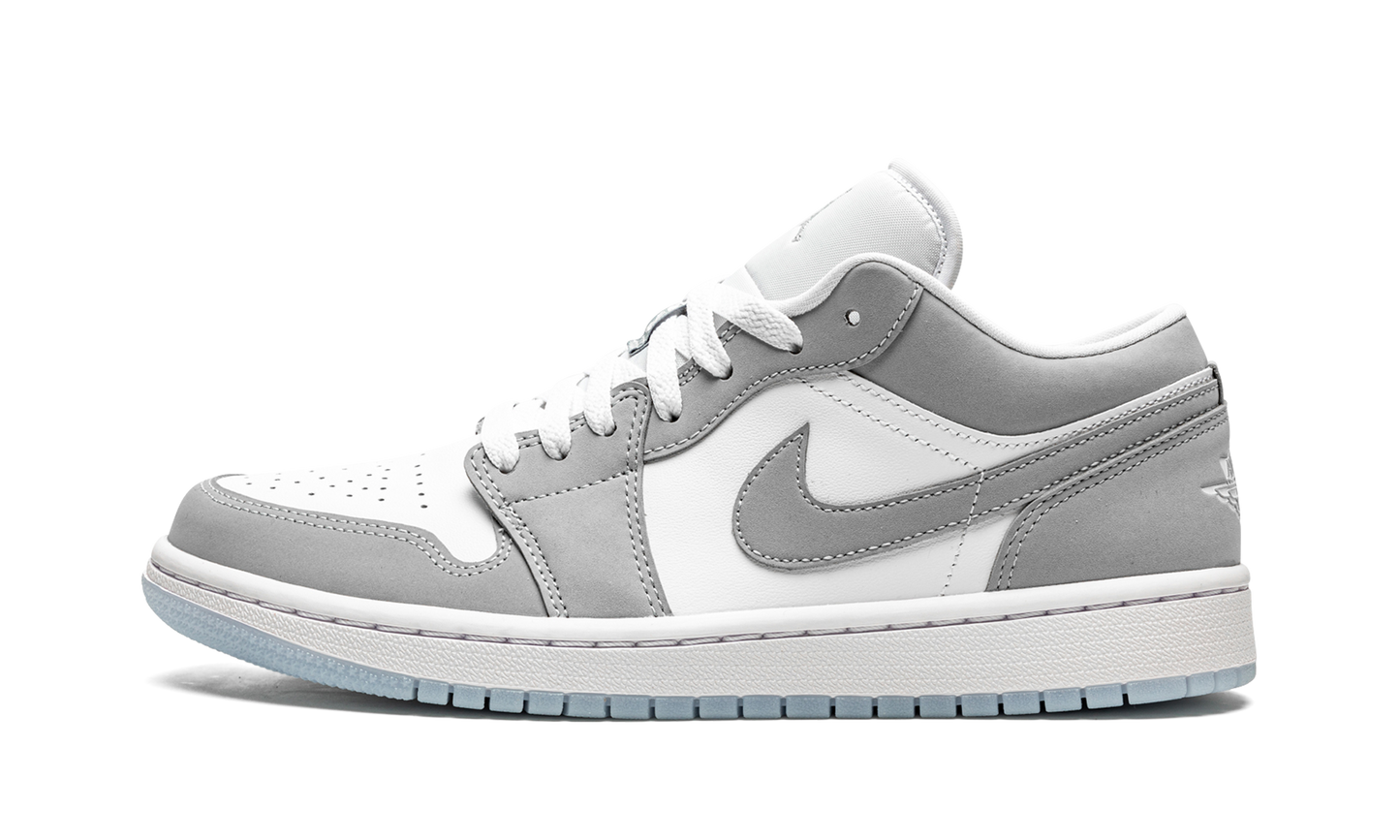 AIR JORDAN 1 LOW WMNS White / Wolf Grey DC0774 105