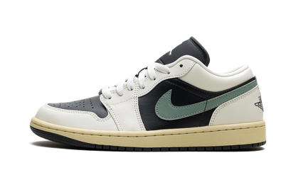 Air Jordan 1 Low WMNS Jade Smoke DC0774 001