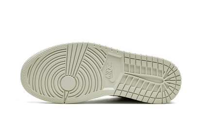 AIR JORDAN 1 LO WMNS Coconut Milk DC0774 121