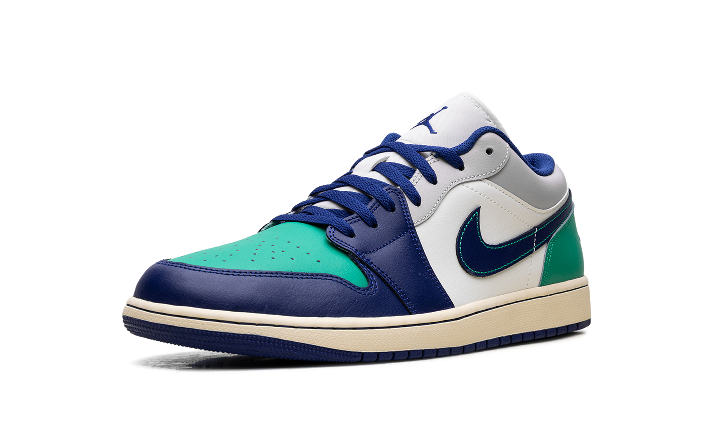 Air Jordan 1 Low Rare Air 553558 147