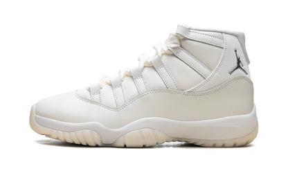 Air Jordan 11 WMNS Pearl AR0715 110