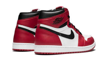 Air Jordan 1 Retro High OG Chicago 555088 101
