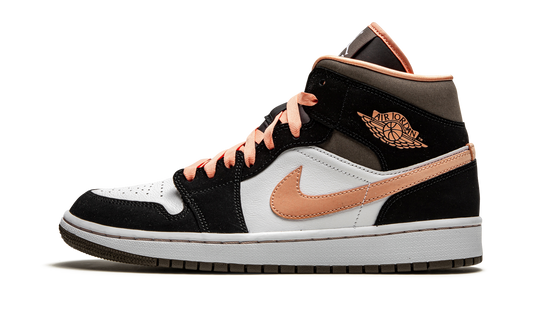 AIR JORDAN 1 MID SE WMNS Peach Mocha DH0210 100