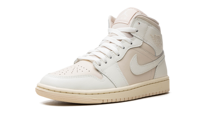 Air Jordan 1 WMNS White / Light Tan BQ6472 201