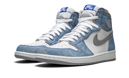 Air Jordan 1 Retro High OG Hyper Royal 555088 402