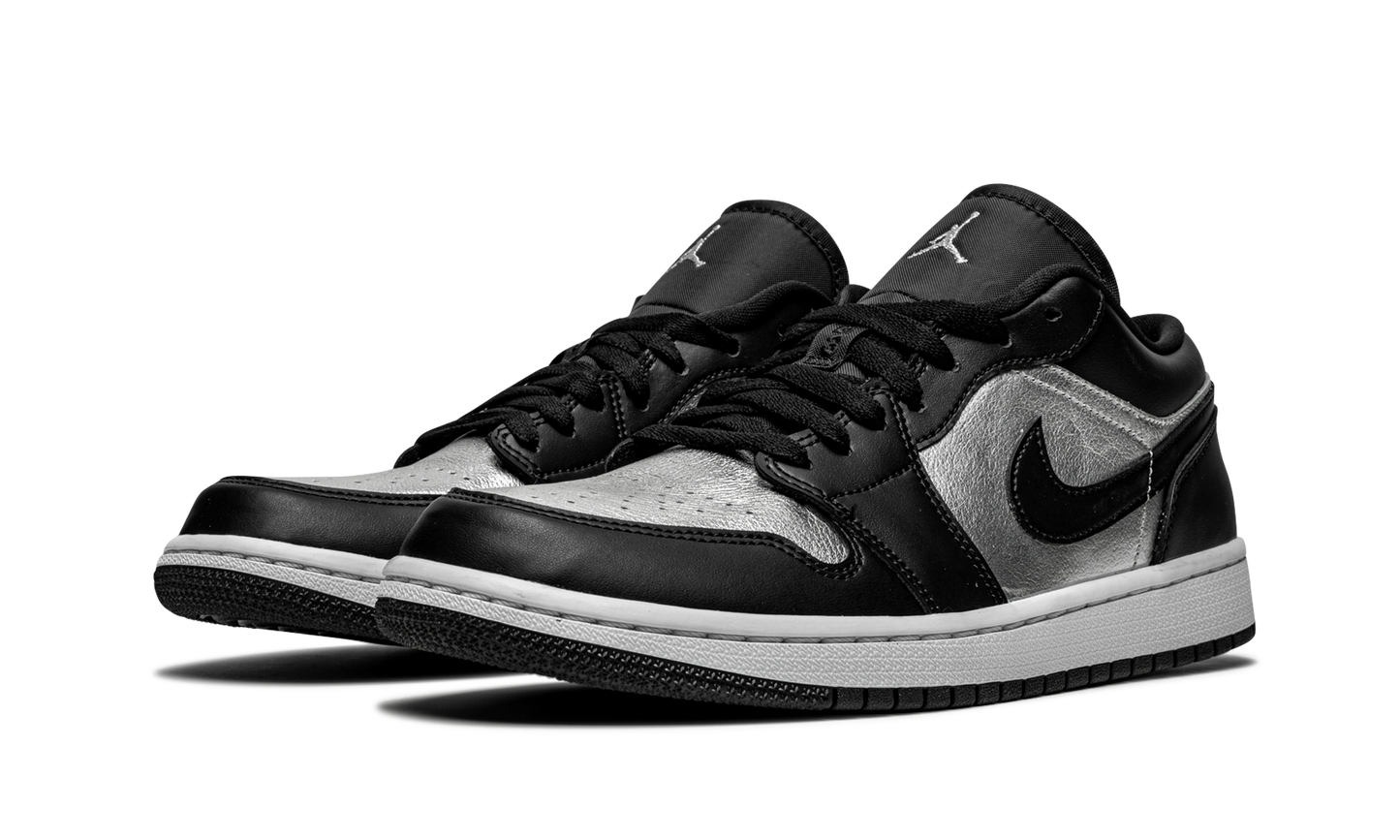 AIR JORDAN 1 LOW SE WMNS Silver Toe DA5551 001