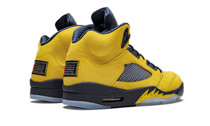 Air Jordan 5 Retro SE Michigan CQ9541 704